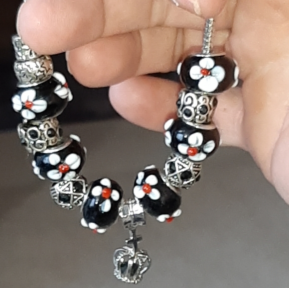 Bracelet - Picture 2 of 2